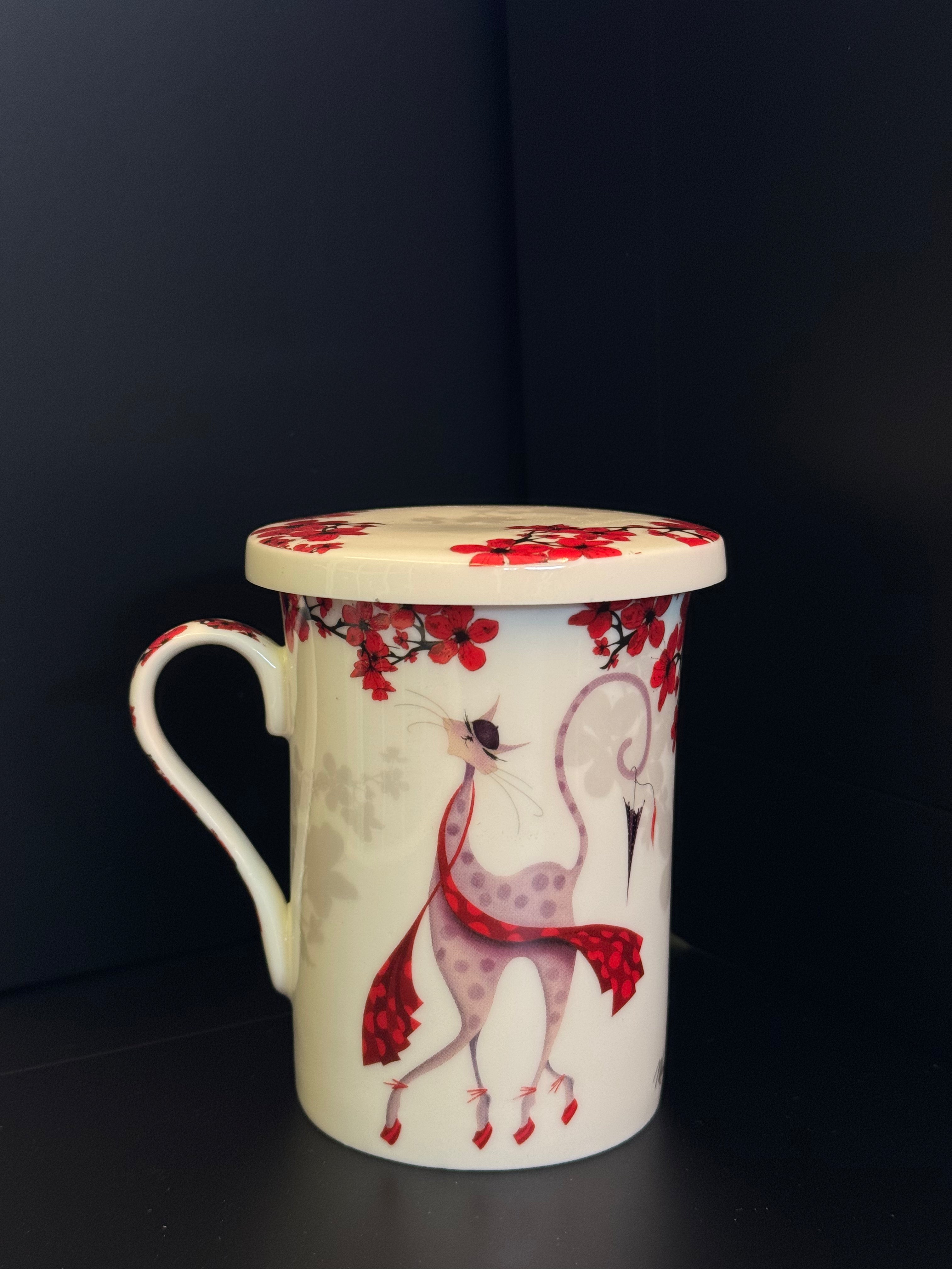 Feline Teacup Infuser — Elegance & Poetry