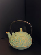 Mini Cast Iron Teapot 300 ml — Japanese Elegance & Individual Size