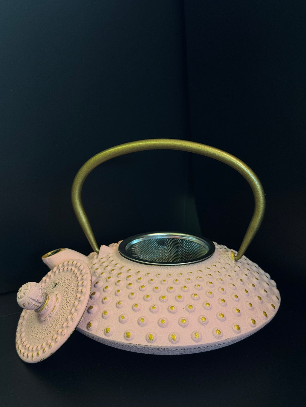 Cast Iron Teapot 500 ml — Elegance & Ideal Size