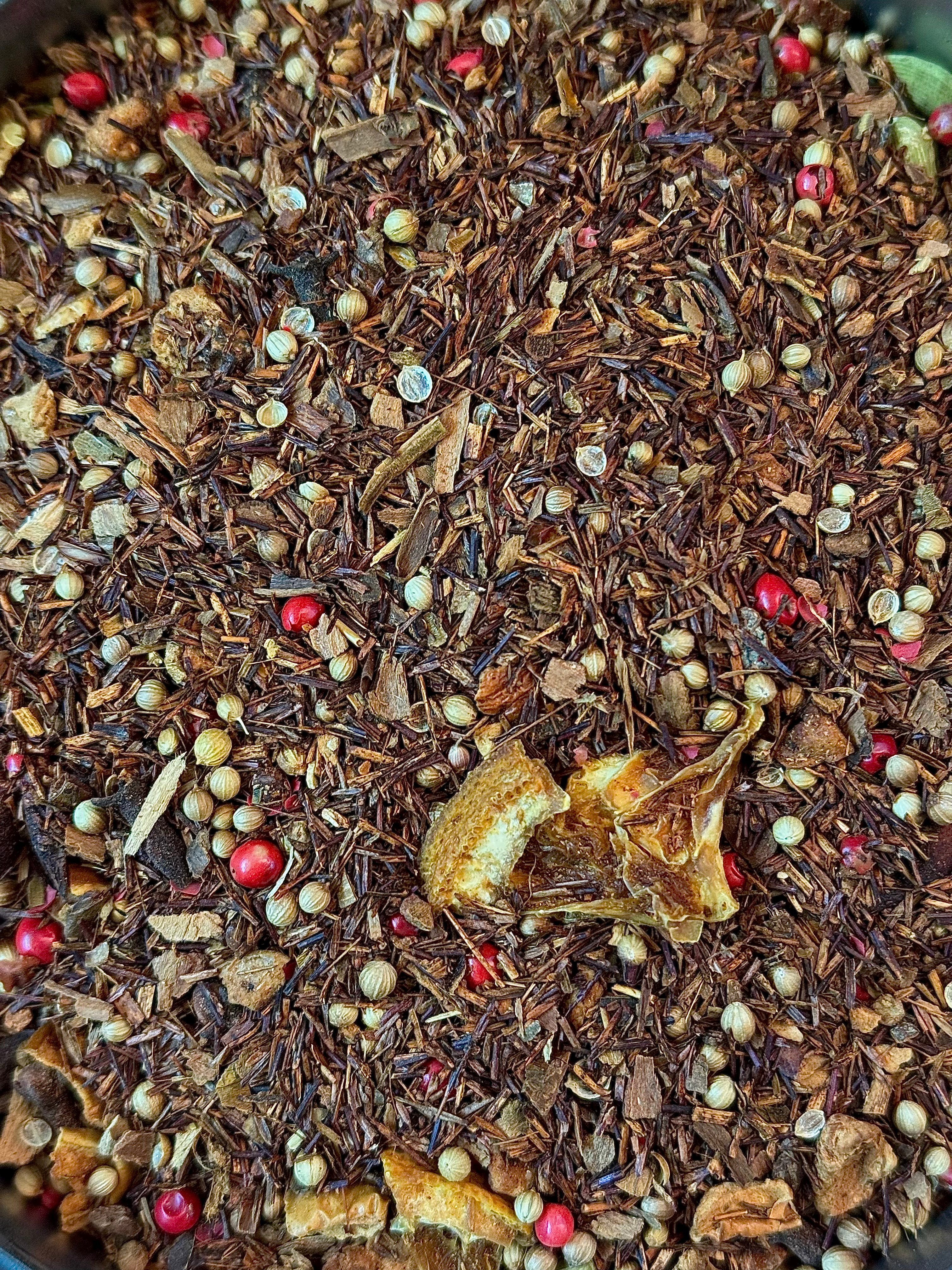 Noël Rouge – Rooibos Festive aux Saveurs Épicées et Fruitées